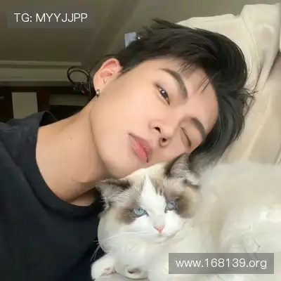 屈芸纯